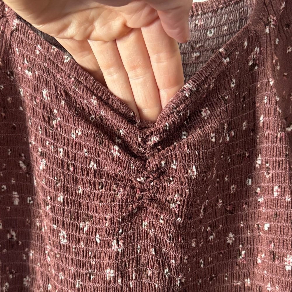 Smocked Puff Sleeve Midi Dress — Burgundy Floral - Picture 2 of 10